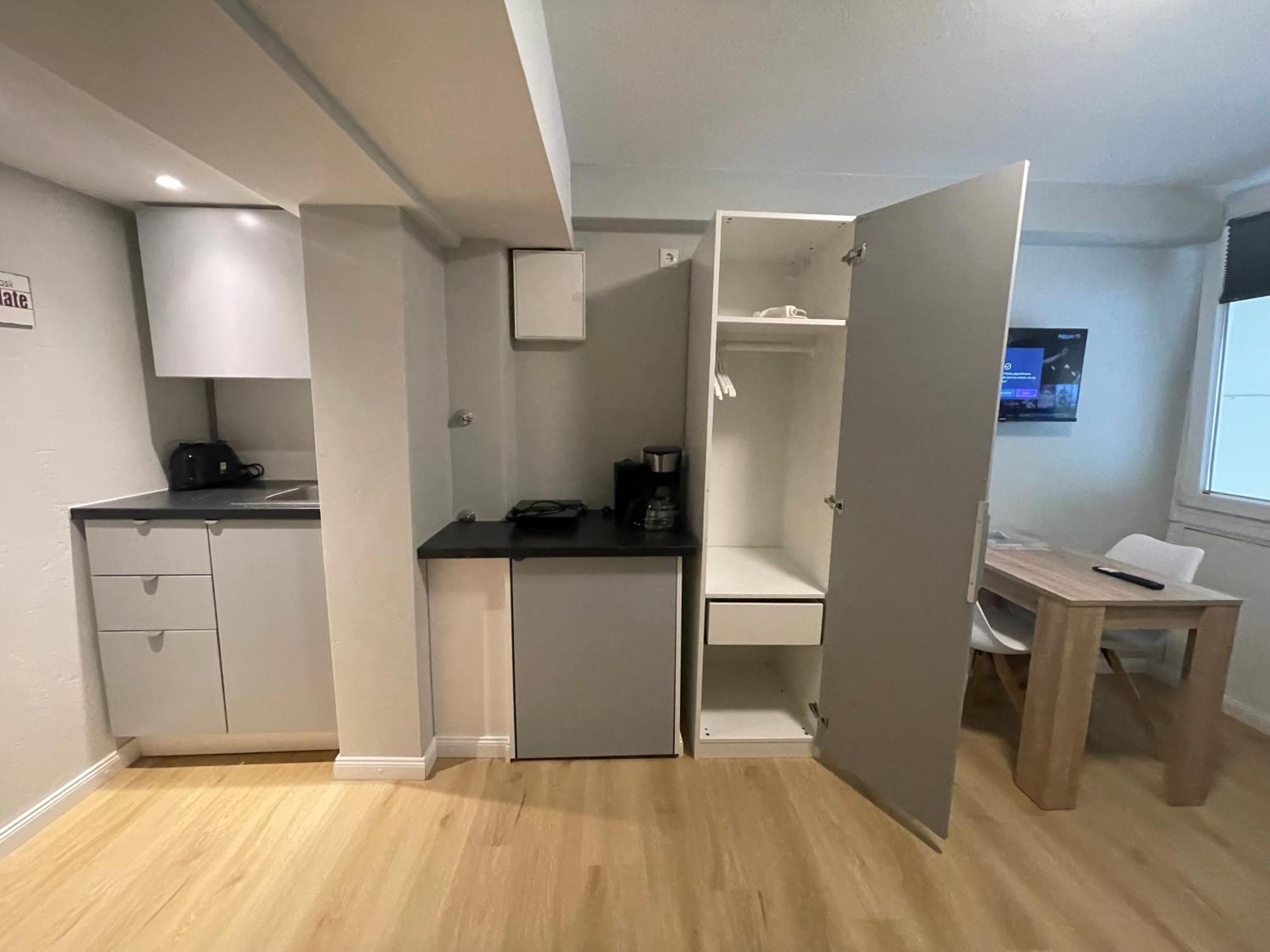 Suesses Kleines Und Zentrales Apartment Fuer Zwei Personen Mitten In Гамбург Екстер'єр фото